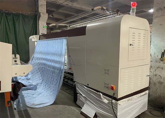 Macchina per la fabbricazione di materassi versatile con capacità di copertura da 1800 mm a 2400 mm