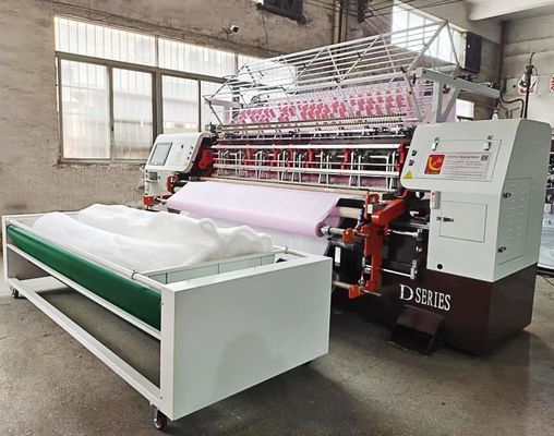 60 pollici avanzata 1200RPM Computer Quilting Machine con lubrificazione automatica