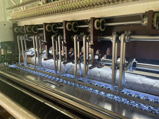 1400RPM 1,7m Computerizzato Rotary Hook Multi-aghi Quilting Machine