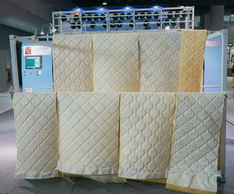 Alta precisione e alta rigidità macchina di rivestimento professionale con canna a vite importata velocità massima di cucitura 1400 R/min